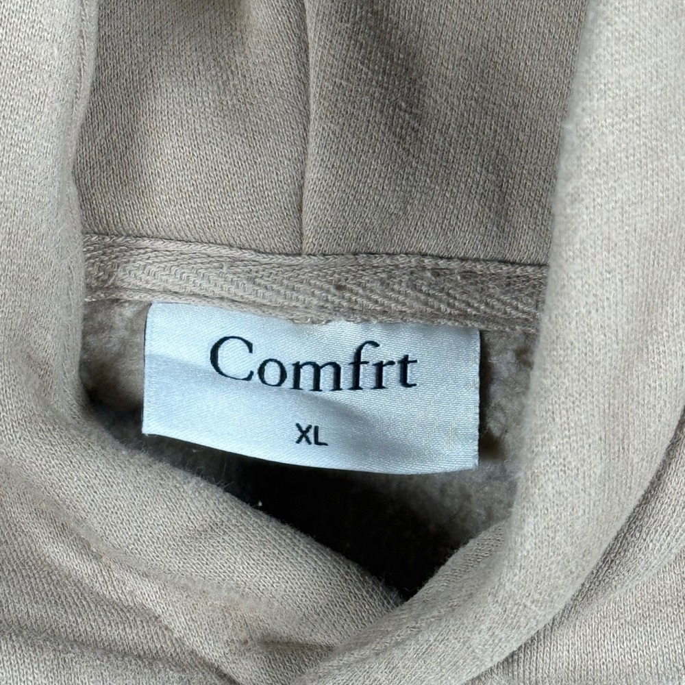 Comfrt Hoodie XL Tan Beige Fleece Pullover Minimalist Logo Mens - Picture 4 of 8